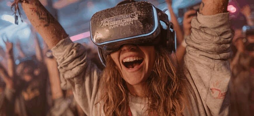 Погрузитесь в Уникальный Мир VR: Невероятные Эмоции и Незабываемые Праздники в WARPOINT!